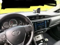 Gebraucht Toyota Auris 101 PS (74 kW) 2016 Silber Limousine