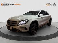 Gebraucht Mercedes GLA250 211 PS (155 kW) 2016 Weiß SUV