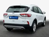 Gebraucht Ford Kuga Titanium 224 PS (164 kW) 2022 Frozen white SUV