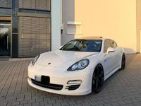 Gebraucht Porsche Panamera 250 PS (183 kW) 2011 Weiß Kleinwagen