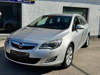 Gebraucht Opel Astra 179 PS (131 kW) 2011 Silber Kombi