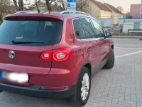 Gebraucht VW Tiguan 140 PS (102 kW) 2010 Rot SUV