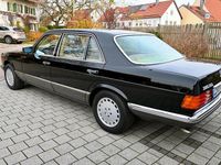 Gebraucht Mercedes 380 204 PS (150 kW) 1985 Schwarz Limousine