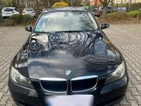 gebraucht BMW 318 i sehr sauber
