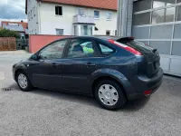 Gebraucht Ford Focus 100 PS (73 kW) 2007 Grau Limousine