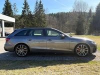 Gebraucht Audi A4 Edition .1 231 PS (169 kW) 2019 Grau Kombi