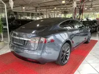 Used Tesla Model S 386 kW (525 HP) 2016 Grey Hatchback