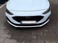 Gebraucht Ford Focus Cool & Connect 101 PS (74 kW) 2023 Weiß Kombi