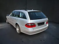 Gebraucht Mercedes E320 Avantgarde 224 PS (164 kW) 2006 Silber Kombi