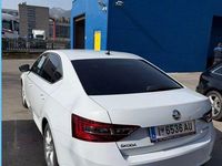 Gebraucht Skoda Superb Style 120 PS (88 kW) 2017 Weiß Limousine