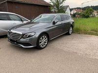 Gebraucht Mercedes E220 Exclusive 194 PS (142 kW) 2017 Grau Kombi