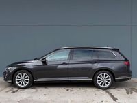 Gebraucht VW Passat Elegance 150 PS (110 kW) 2022 Grau Kombi