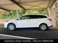 Gebraucht Ford Focus Titanium 125 PS (91 kW) 2014 Weiß Kombi