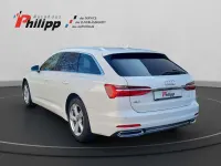 Gebraucht Audi A6 Sport 204 PS (150 kW) 2022 Gletscherweiss (metallic) Kombi