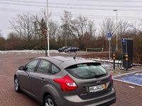 Gebraucht Ford Focus Trend 101 PS (74 kW) 2014 Braun Limousine