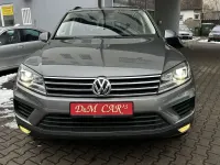 Gebraucht VW Touareg 204 PS (150 kW) 2016 Canyon grey metallic SUV