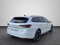 Neu Skoda Superb SportLine 204 PS (150 kW) 2026 Weiß Kombi