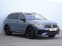 Gebraucht VW Tiguan R-line 200 PS (147 kW) 2024 Grau SUV