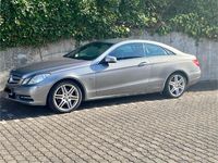 Gebraucht Mercedes E350 Avantgarde 265 PS (194 kW) 2011 Silber Coupé