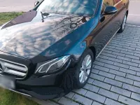 Gebraucht Mercedes E220 194 PS (142 kW) 2018 Schwarz Kombi