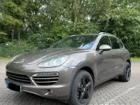 Gebraucht Porsche Cayenne 240 PS (176 kW) 2011 Braun SUV