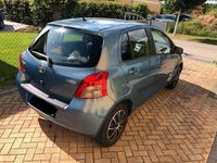 Gebraucht Toyota Yaris 69 PS (50 kW) 2006 Blau Kleinwagen