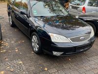 Gebraucht Ford Mondeo Viva 125 PS (91 kW) 2005 Pantherschwarz metallic Kombi