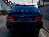 Gebraucht Mercedes E320 275 PS (202 kW) 2007 Schwarz Kombi