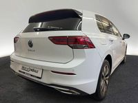 Gebraucht VW Golf VIII Move 110 PS (80 kW) 2024 Pure white Limousine