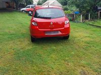 Gebraucht Renault Clio II Expression 75 PS (55 kW) 2011 Rot Kleinwagen