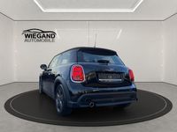 Gebraucht Mini Cooper 136 PS (100 kW) 2022 Schwarz Kleinwagen