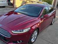 Gebraucht Ford Mondeo Titanium 160 PS (117 kW) 2016 Rubyrot (metallic) Limousine