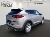 gebraucht Hyundai Tucson Trend 4WD 1.6++Scheckheft++AHK++Allwetter!