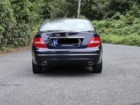 Gebraucht Mercedes C350 306 PS (225 kW) 2011 Blau Limousine