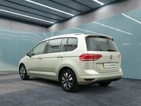 Gebraucht VW Touran S 150 PS (110 kW) 2024 Silber Van / Kleinbus
