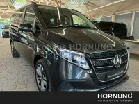 Gebraucht Mercedes V250 Style 190 PS (139 kW) 2025 Grau Van / Kleinbus