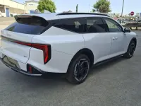 Neu Kia K4 150 PS (110 kW) 2026 Snow white pearl Kombi