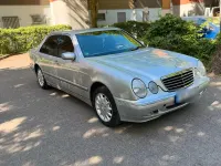 Gebraucht Mercedes E200 136 PS (100 kW) 2000 Silber Limousine