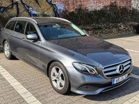 Gebraucht Mercedes E250 211 PS (155 kW) 2018 Grau Kombi