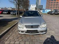 Gebraucht Mercedes C230 197 PS (144 kW) 2001 Silber Coupé