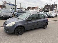 Gebraucht Renault Clio II Expression 68 PS (50 kW) 2005 Grey blue Kleinwagen
