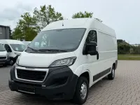 Gebraucht Peugeot Boxer 140 PS (102 kW) 2020 Weiß Van