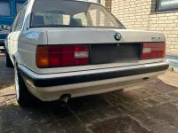 Gebraucht BMW 316 102 PS (75 kW) 1989 Weiß Coupé