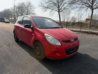Gebraucht Hyundai i20 76 PS (55 kW) 2009 Rot Kleinwagen