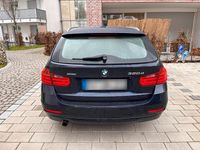 Gebraucht BMW 320 184 PS (135 kW) 2014 Blau Kombi