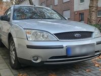 Gebraucht Ford Mondeo Ghia 170 PS (125 kW) 2002 Silber Limousine