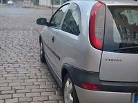 Gebraucht Opel Corsa 75 PS (55 kW) 2003 Silber Kleinwagen
