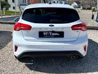 gebraucht Ford Focus Lim. ST-Line*Navi*1. Hand*LED*RFK*