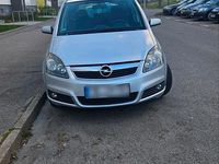 Gebraucht Opel Zafira 150 PS (110 kW) 2006 Silber Van / Kleinbus