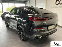 Gebraucht BMW X6 M Sport 298 PS (219 kW) 2025 Saphirschwarz met. (metallic) SUV